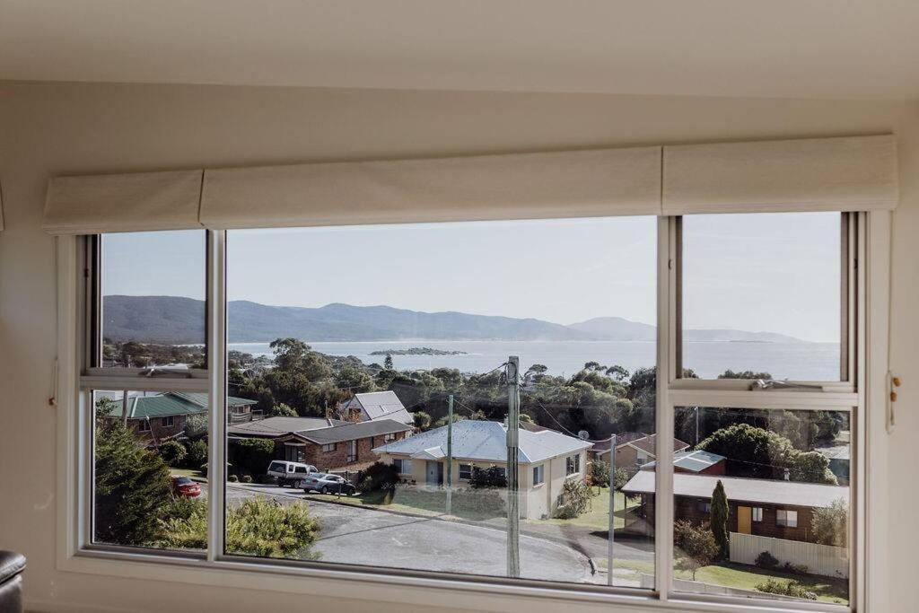Vila The Watch House - Panoramic Views Of Bicheno Ocean Exteriér fotografie